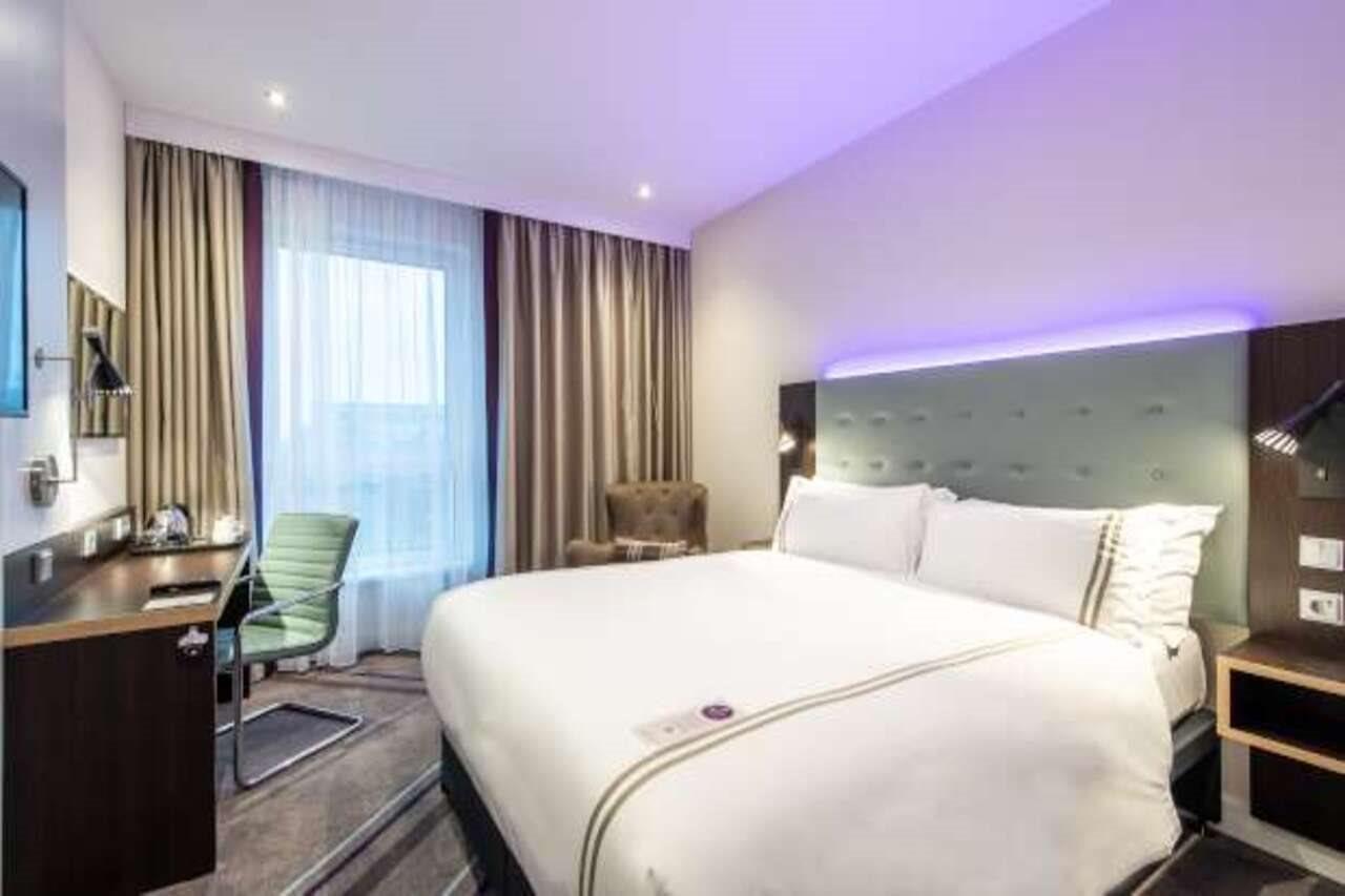 Premier Inn Essen City Centre Exterior photo