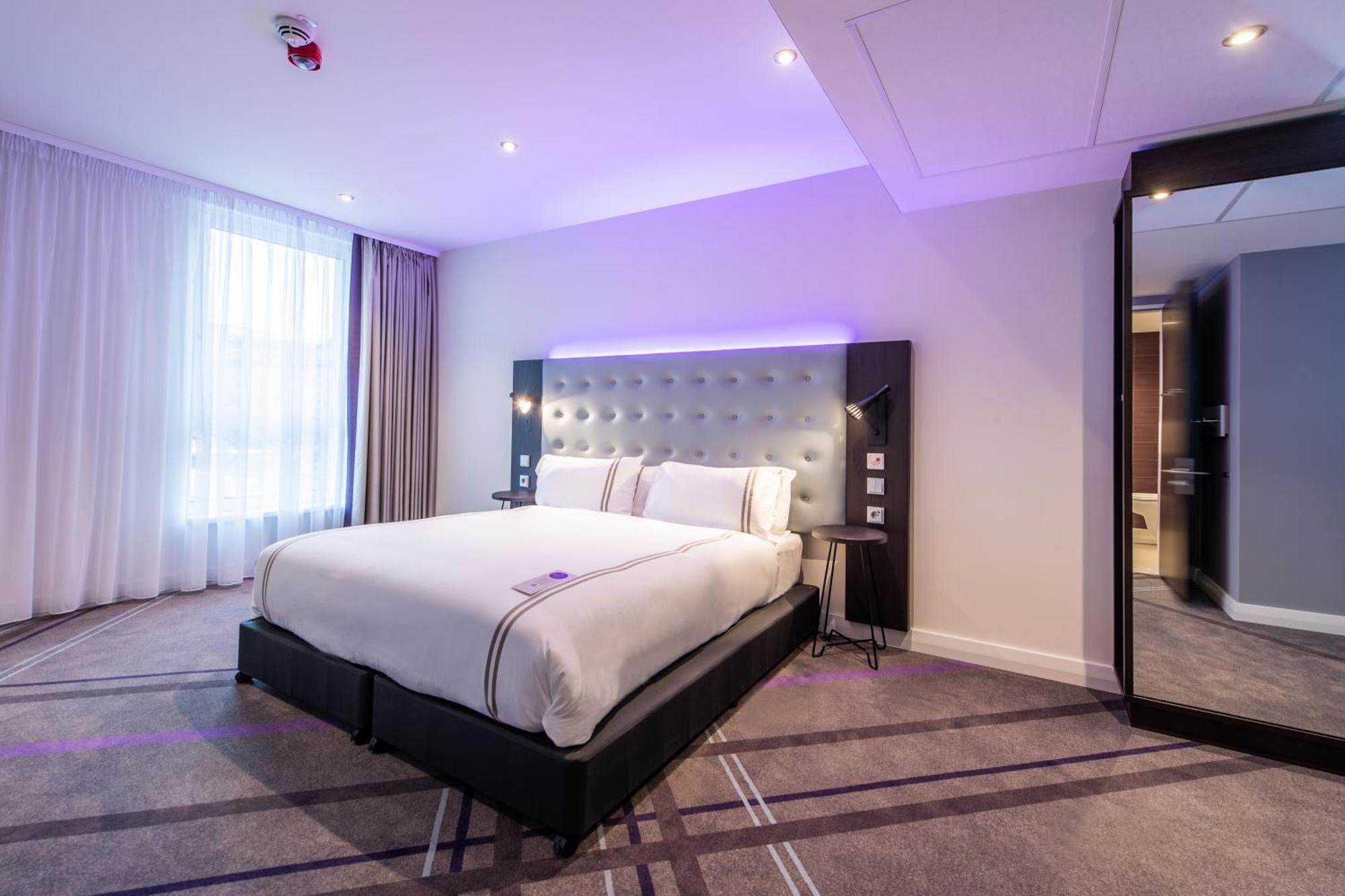 Premier Inn Essen City Centre Exterior photo