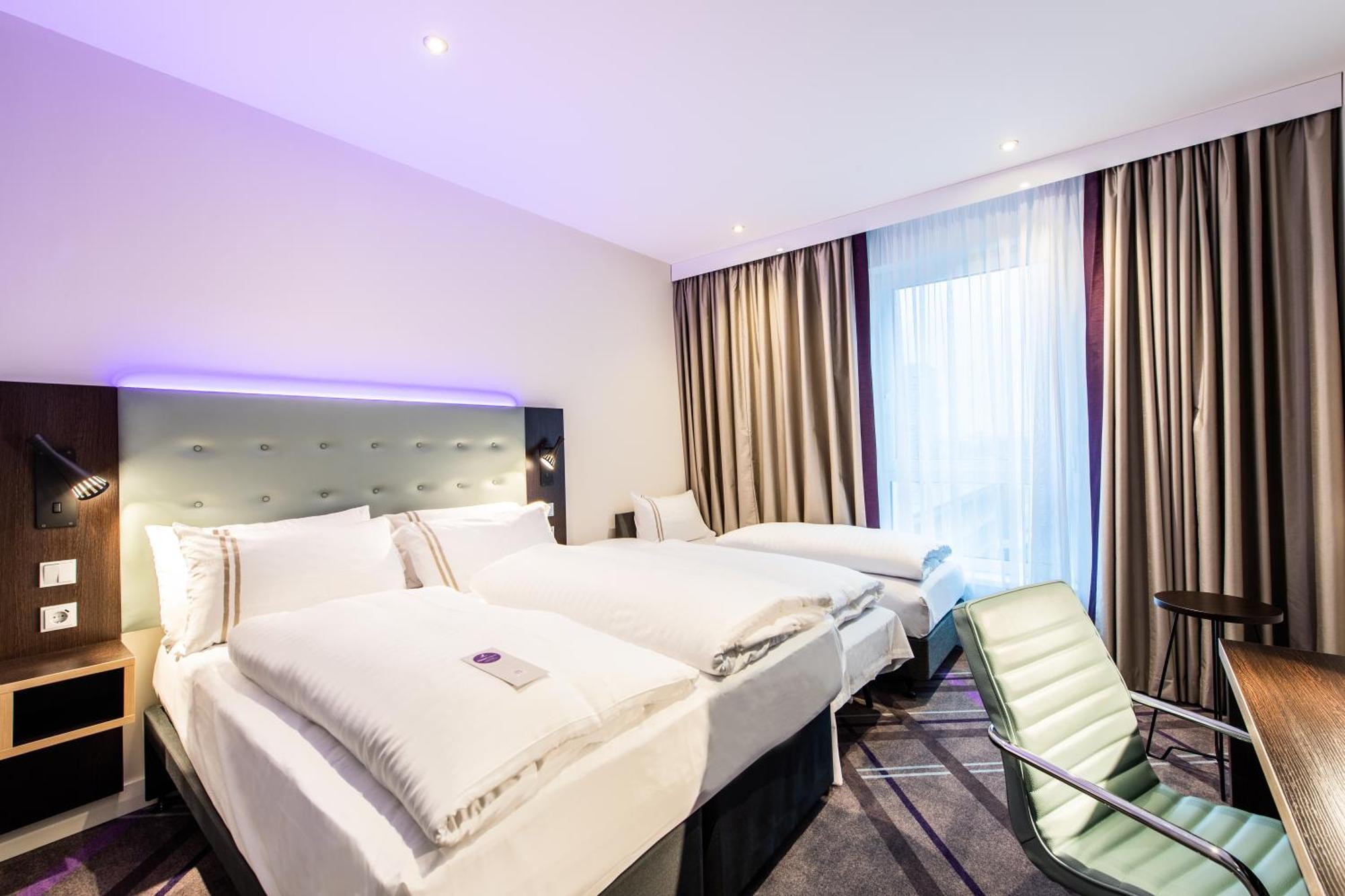 Premier Inn Essen City Centre Exterior photo